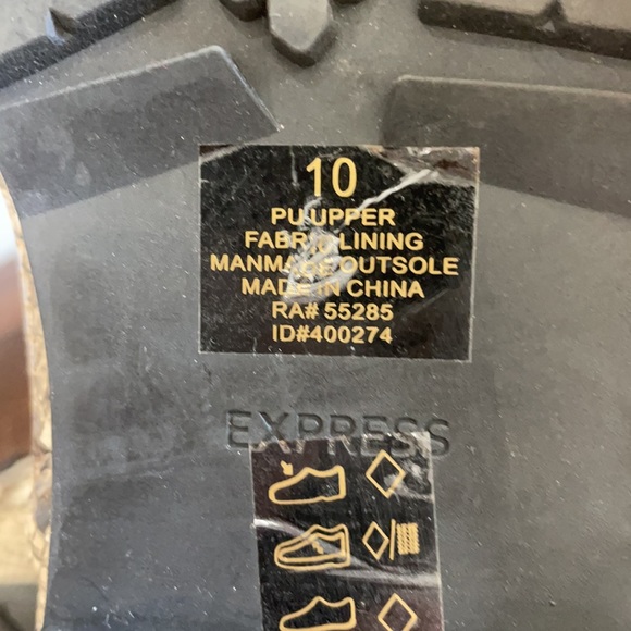 EXPRESS SNAKE PRINT MOTO BOOTS.. USED ONCE, SZ 10 - Picture 7 of 11